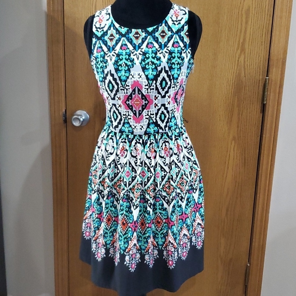 Eliza J colorful sleeveless midi keyhole back dress.